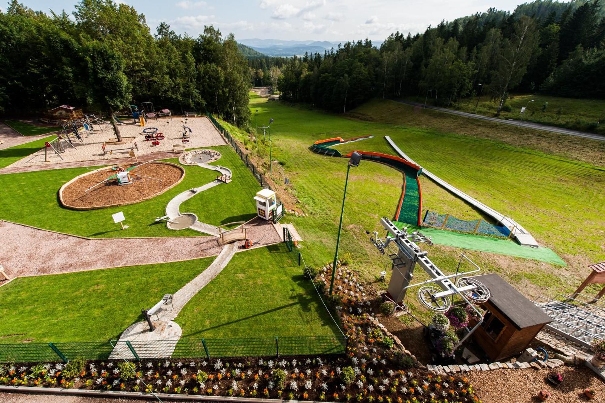 Przystanek Bavaria - Sauny, Parking Oraz Wstep Do Parku Bajek W Cenie! Карпач Екстериор снимка